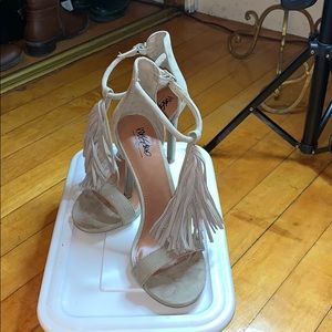 Fringe heels